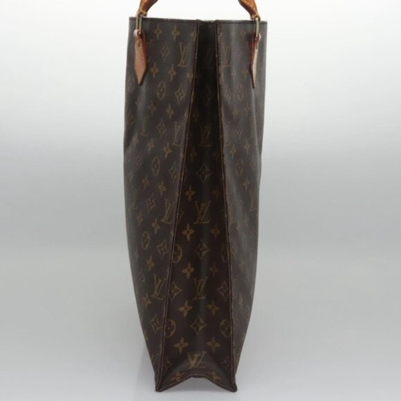 LOUIS VUITTON Monogram Sac Plat Hand Bag - Picture 3 of 16